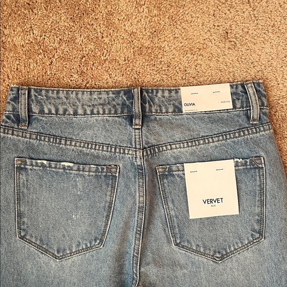NWT Vervet Blue Olivia Wide Distressed Jeans - Picture 8 of 9